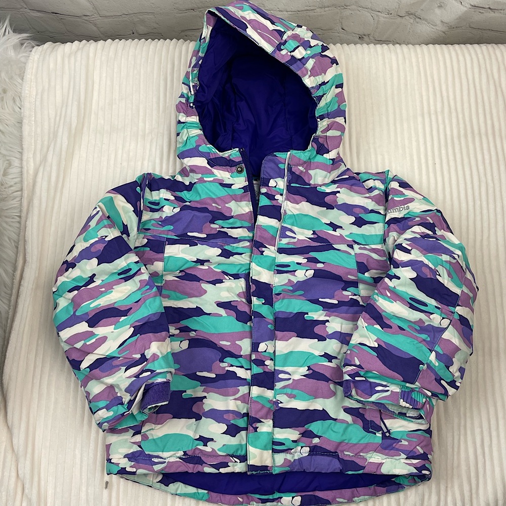 Columbia kids girls puffer fleece lined jacket size 3T purple camo hoodie